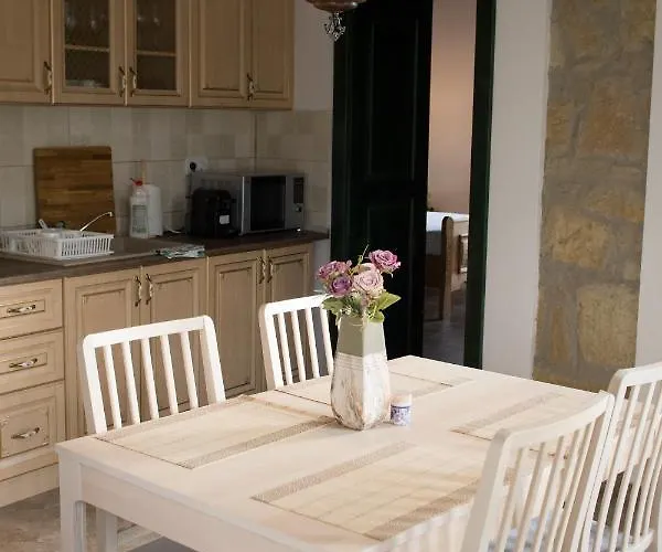 Appartement Pinko Vendeghaz *